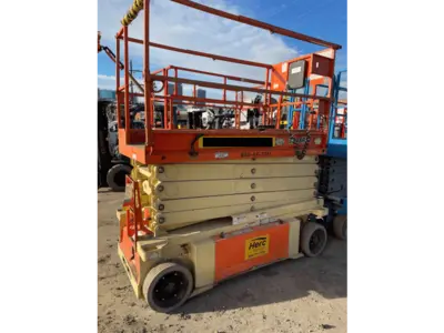 USED 2015 JLG 3248RS