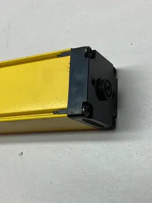 New | in-Stock BANNER MSR2424Y Sensors | Surplus Asset Holdings #1227560