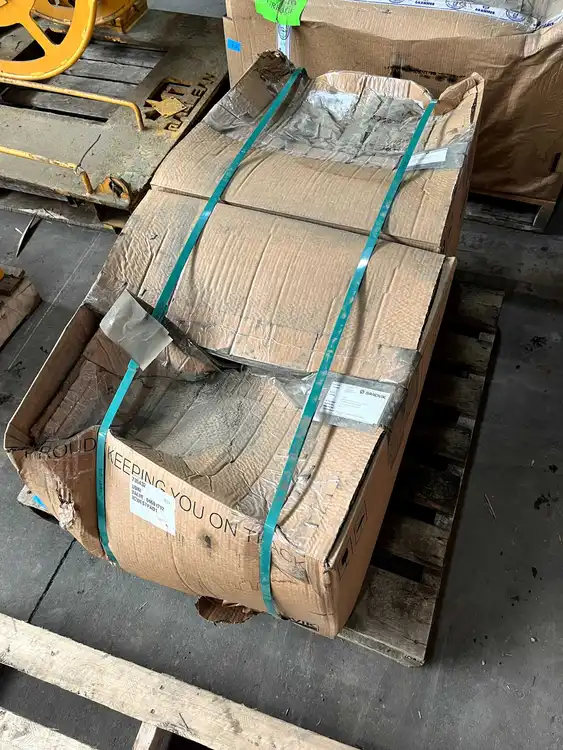 Used SANDVIK 04691212 Misc Industrial Equipment Ontario CA | Aucto #509107