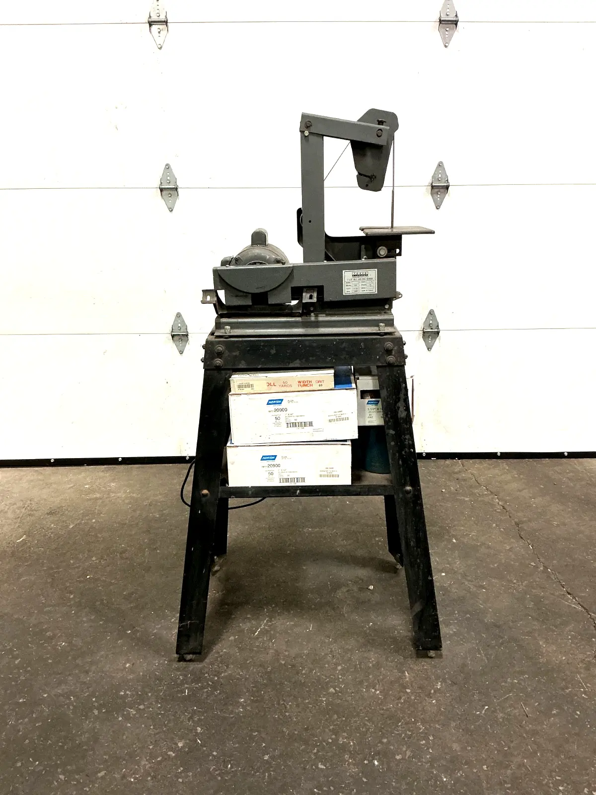 Used TOOLS ECHANGE _UNKNOWN_ Disc Belt Sanders (woodworking) Ohio US | Equipment Recovery Corp. #1331507