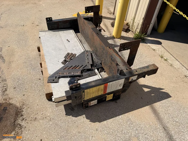 Used THIEMAN LIFT GATE Parts & Accessories (Material Handling) Michigan US | Miedema Asset Management Group #1390098