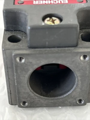 NEW EUCHNER NZ1VZ-528 E