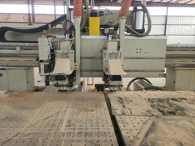 USED 1997 KOMO VR1005TT