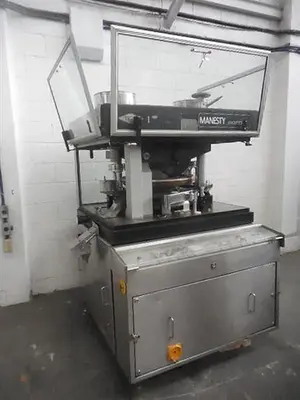 Manesty model Excelapress 61 station rotary tablet press