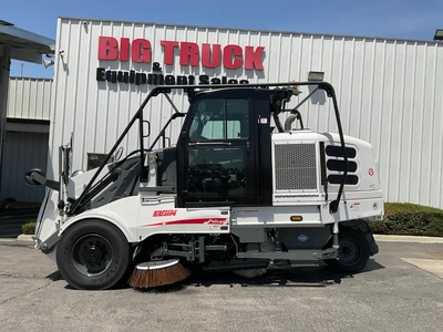 Used 2019 ELGIN PELICAN Street Sweeper California US | Big Truck & Equipment #1412265