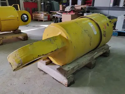 USED KOMATSU EH9423