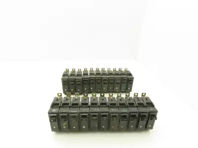 General Electric TQB1120 Circuit Breaker 1-Pole 20A Bolt-On 120/240V Lot of 22