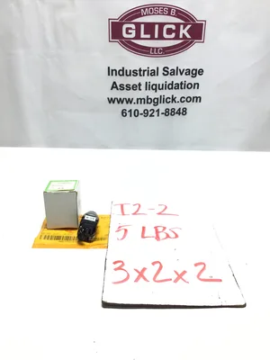General Electric CR104D522 Oiltight Indicator Light