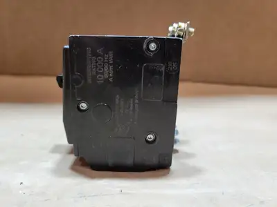 USED SQUARE D QOB340