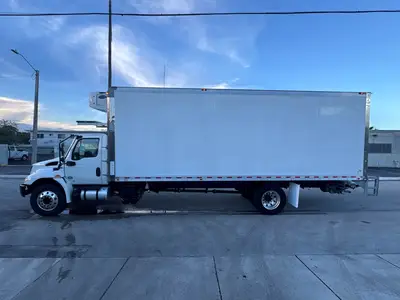 Used 2019 INTERNATIONAL MV607 Reefer Trucks Florida US | Truck and Van Outlet #1509135