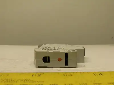 Eaton Cutler Hammer WMS1D13 13A 1 Pole Circuit Breaker DIN Rail Mount Lot of 2