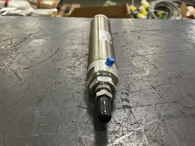 NEW SMC US27257