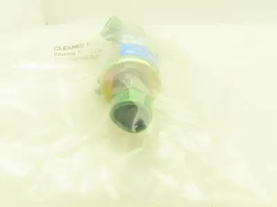 Honeywell Skinner B14RX30N Solenoid Valve 3-Way 24VDC 30 PSI 1/4" NPT Oxygen Use