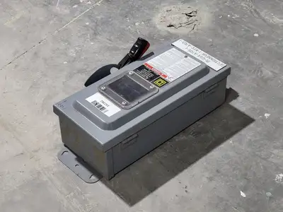 USED SQUARE D CH361AWK