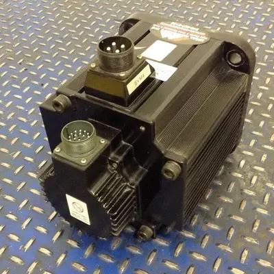 USED YASKAWA ELECTRIC SGMG-44AWA-NJ12