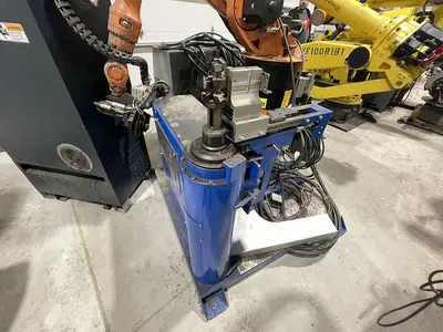 Used 2014 KUKA KR16-2 Robots Michigan US | Aucto #1333516