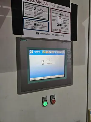 USED HOSOKAWA TWO-STAGE PLASTIC SHREDDING AND GRANULATION SYSTEM