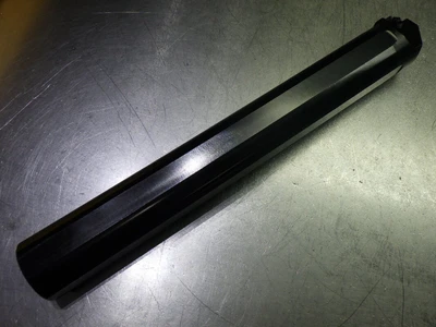 Kennametal 2.4" Coolant Thru Steel Boring Bar 2" Shank A32-DCLNR6 (LOC1174A)