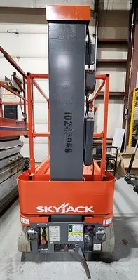 USED SKYJACK SJ12