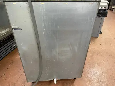 Used Hoshizaki Used 30" Hoshizaki B-500PF 500lb Ice Machine Storage Bin Restaurant Storage Containers Illinois US | Falcon Restaurant Supply #1374996
