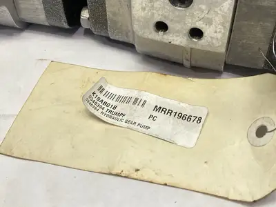 1PF2GG3-10/010RE47MU2, 1PF2GC3-10/013RF47MK0, 00565810 | Rexroth 1PF2GG3-10/010RE47MU2 Hydraulic Pump 1PF2GC3-10/013RF47MK0 00565810 - Used