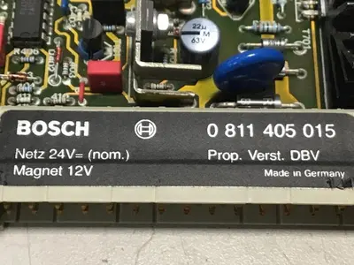 USED BOSCH 0 811 405 015