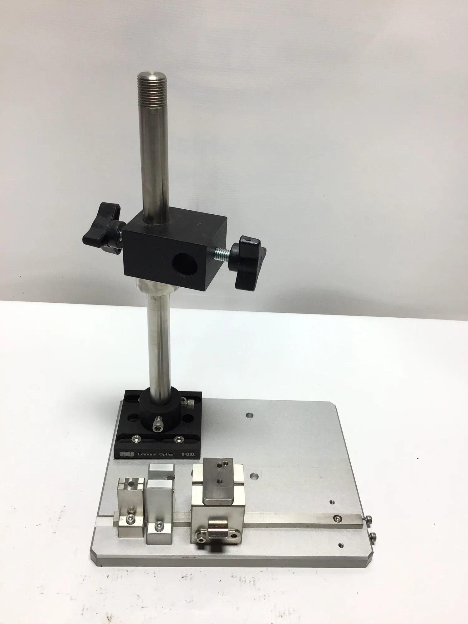 Edmund Optics 54262 Precision Manual Force Test Stand Up