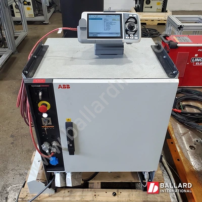 ABB IRB 4600-20/2.5 Robot w/ IRC5 & Lincoln R450 Weld Package & IRBT 4004 Linear Rail -12m
