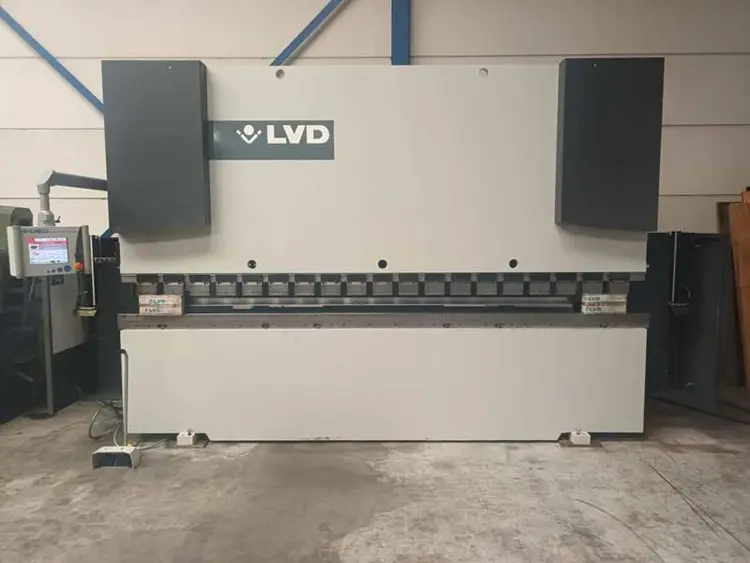 Used LVD PPS-TS 200 TON X 4100 MM CNC Press Brakes | Apt International N.V #373030