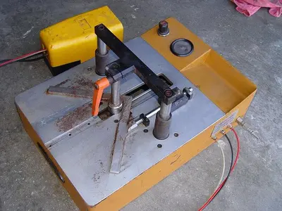 USED ALFAMACCHINE FRAMING MACHINE