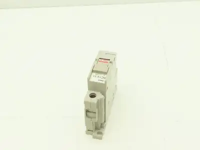 IDEC NC1V-1100 5 Amp Circuit Protector 1 Pole A Curve 250VAC/65VDC Lot of 7