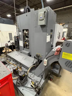 2014 DMC FM50V Vertical Machining Centers | Machinery Resources International (10)