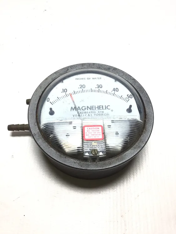Used DWYER INSTRUMENTS 2050 Lab Manometers Pennsylvania US | Moses B Glick #1009074