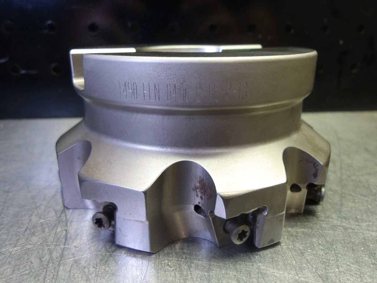 Iscar 4" Coolant Thru Facemill 1.5" Arbor T490 FLN D4.00-8-15-R-13 (LOC408B)