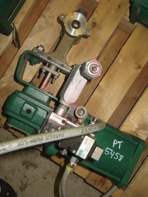 USED Fisher V100