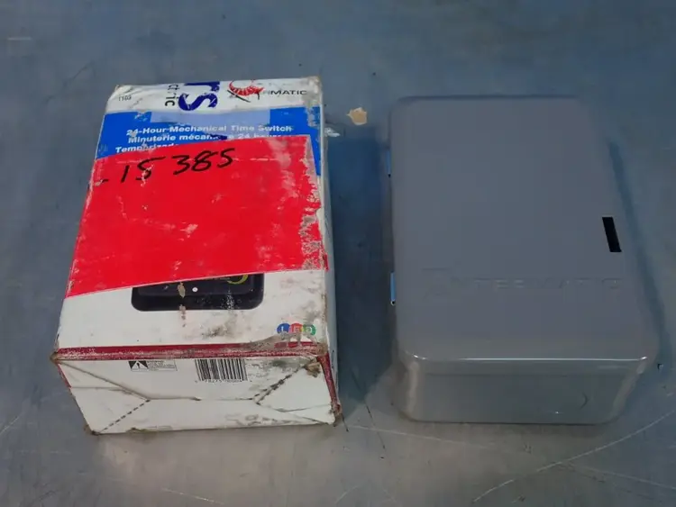 Used INTERMATIC T103 Timers Ohio US | HGR 24 #1249366