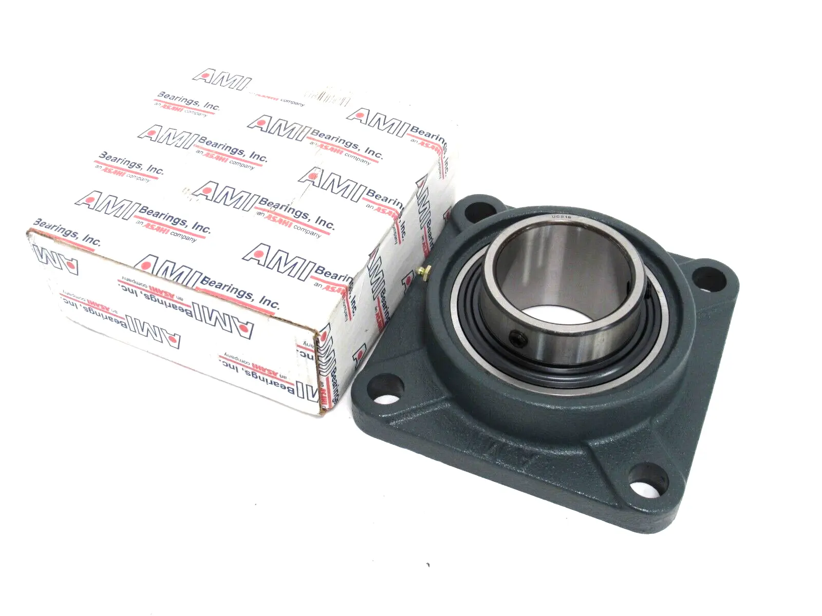 NEW AMI UCF216 FLANGE BEARING4 BOLT 80MM BORE 50259408