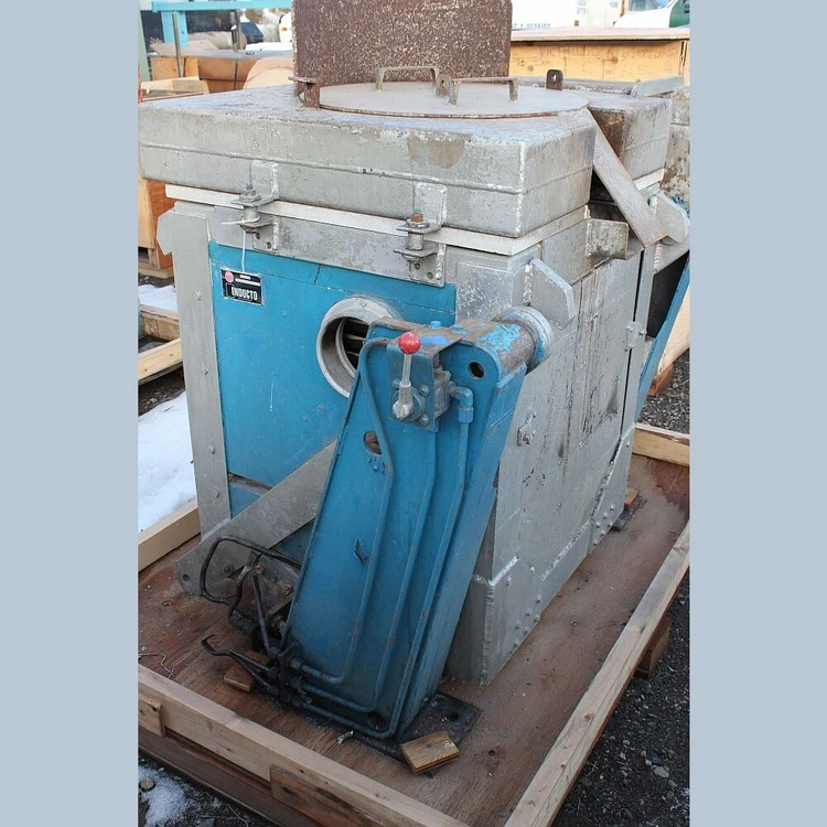 Used _UNKNOWN_ POWER TRAK 125-30.

SERIAL NO: 83-44190-246-11.
460V.
3 PHASE. Metal Melting Furnaces British Columbia CA | Savona Equipment LTD #1167665