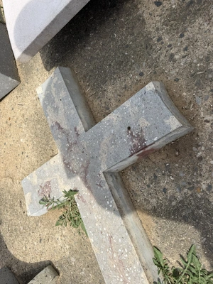 Used _UNKNOWN_ _UNKNOWN_ Tombstones Michigan US | Miedema Asset Management Group #1313399