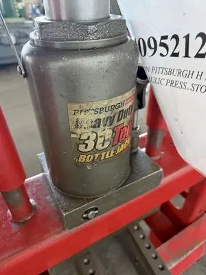 30 TON PITTSBURGH H FRAME HYDRAULIC PRESS. STOCK # 0952123.
