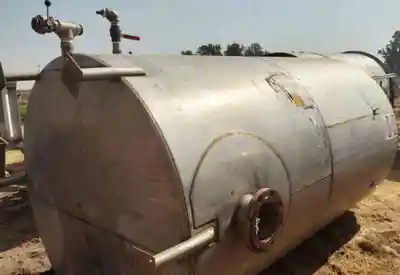 2000 gal stainless steel tank