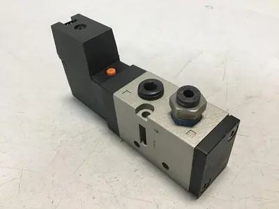 USED SMC VF3130-5L0-02-X102