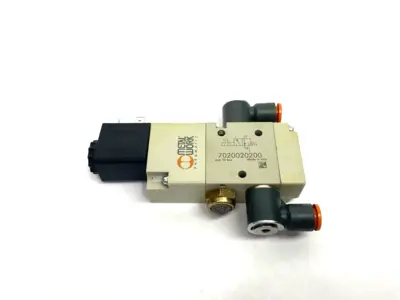 Used Metal Work Pneumatic Pneumatic Solenoid Valve 3/2 NC, Mech Spring Reset, 1/4BSP Solenoid Valves Michigan US | Maverick Industrial Sales #1393467