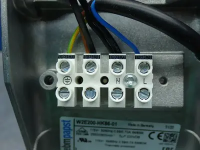 NEW EBMPAPST W2E200HK8601