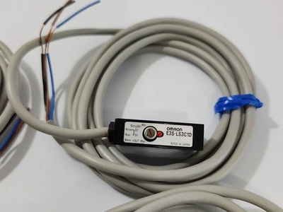NEW Omron E3S-LS3C1D
