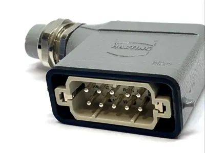 USED HARTING SIDE ENTRY LOW PROFILE HOOD W/ 09330102601 INSERT CONNECTOR