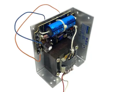 SLS-24-024 | SOLA  Power Supply 24VDC 2.4A - Used