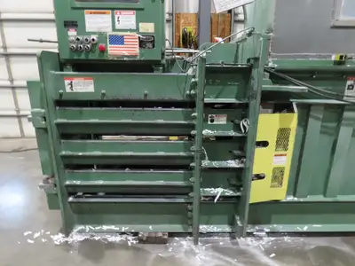 American 5029L Economy Horizontal Paper Baler 42x29x60" Bale Manual Tie 40Hp 480V