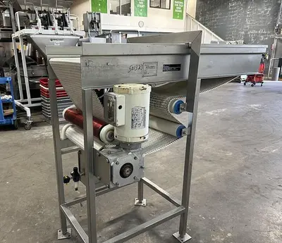 USED CUSTOM METALCRAFT 1115220