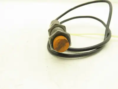 IFM Efector IGA-3008-BPOG Proximity Sensor Inductive M18 Thread Lot of 6